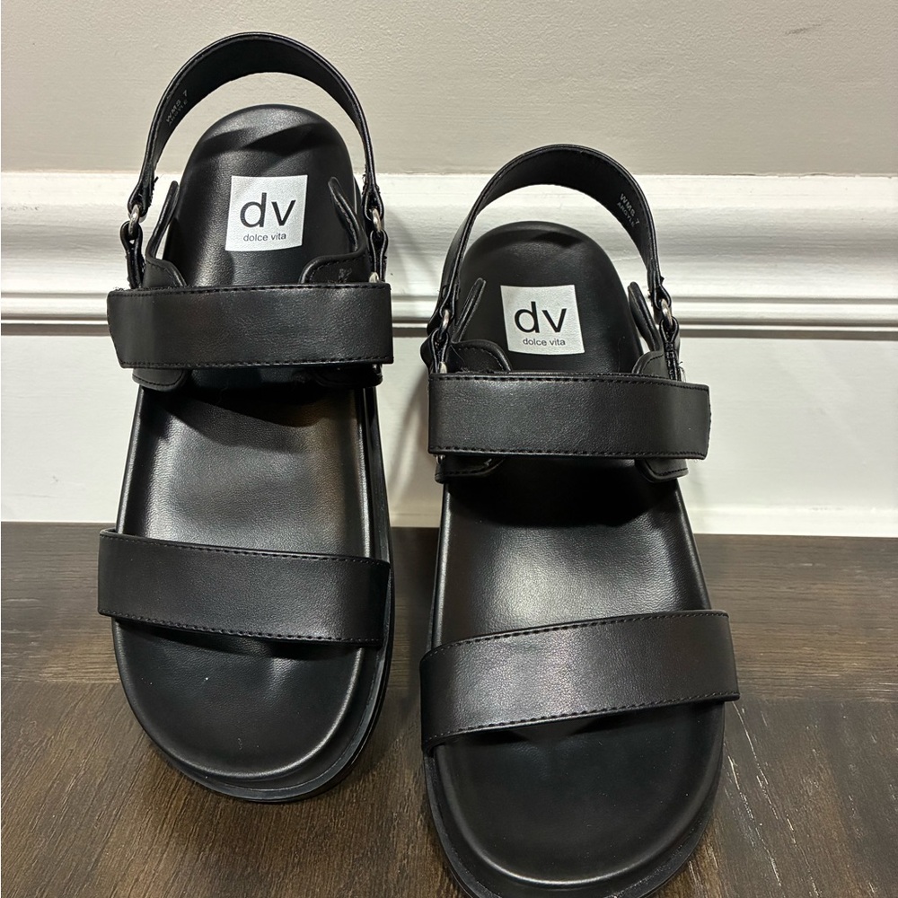 Dolce Vita Black Sandals